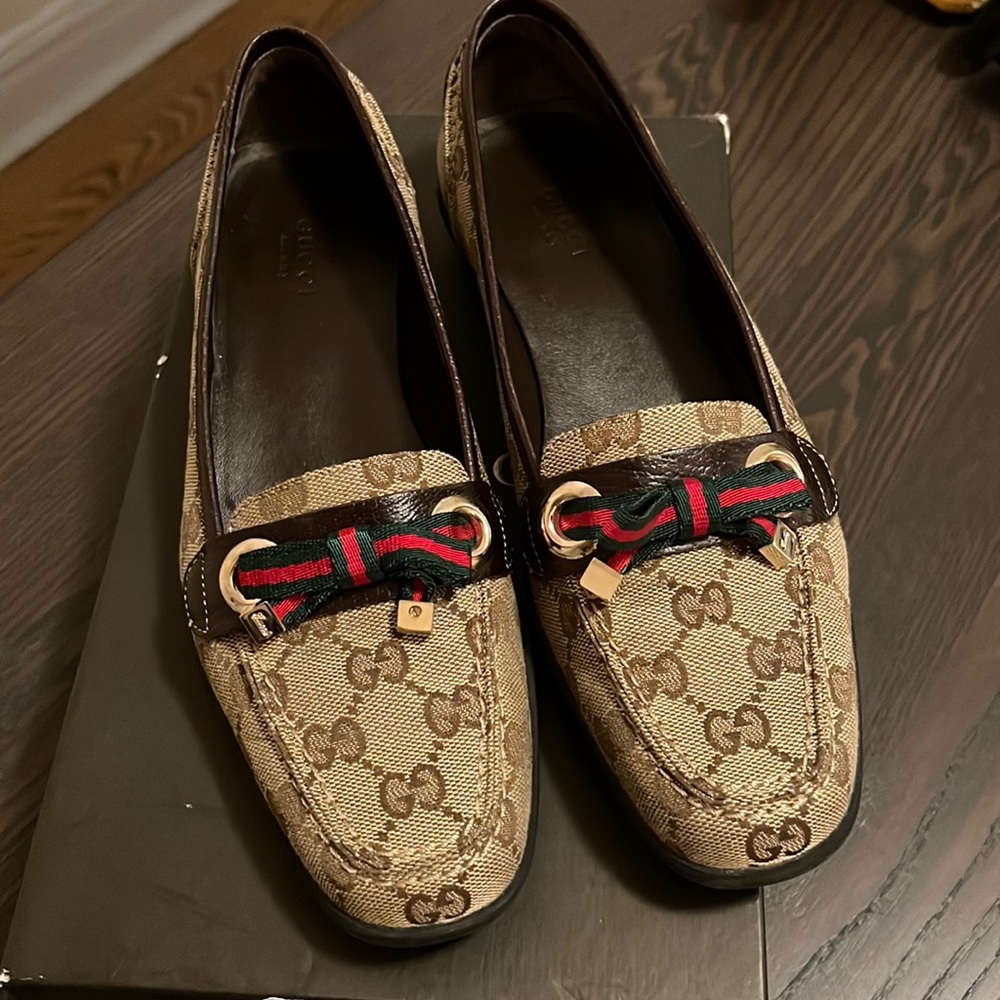 Gucci Woman’s Loafers with monogram GG details